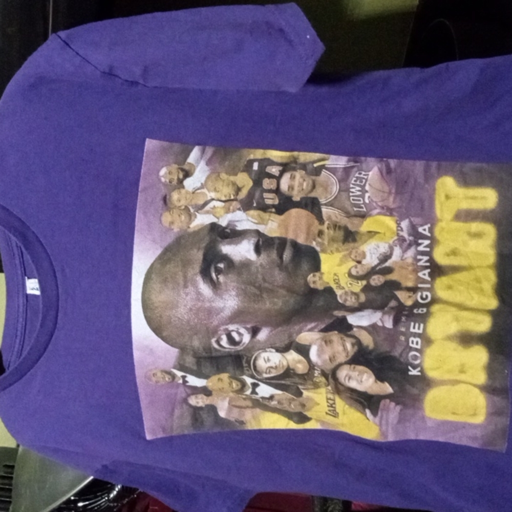 Kobe & Gianna Bryant memorial t shirt